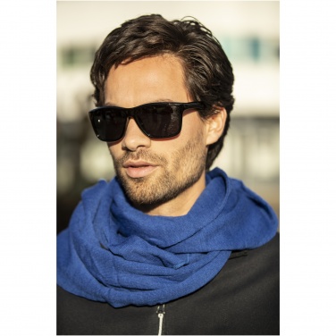 Logotrade Firmengeschenke das Foto: Eiger polarisierte Sonnenbrille mit Etui aus recyceltem Kunststoff