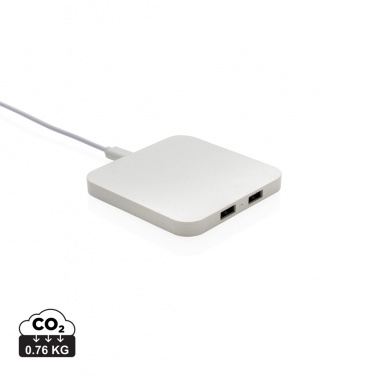 Logotrade Firmengeschenke das Foto: 10W Wireless Charger aus RSC recycl. Kunststoff mit Dual-USB