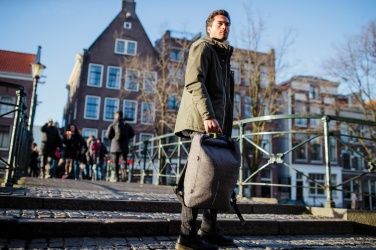 Logotrade Werbegeschenke das Foto: Urban schnitthemmender Anti-Diebstahl-Rucksack
