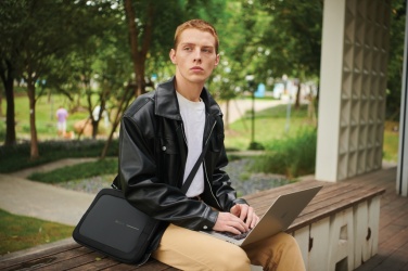 Logotrade Firmengeschenke das Foto: XD Design 16" Laptop Tasche