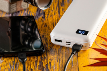 Logotrade werbemittel das Foto: Powerbank KRAKAU