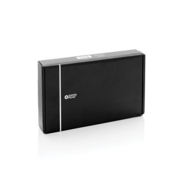 Logotrade Werbeartikel das Foto: Swiss Peak Travel-Case aus RCS rec. PU mit 3-in-1-Charger