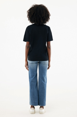 Logotrade werbemittel das Foto: IQONIQ Nikko Heavyweight T-Shirt aus recycelter Baumwolle