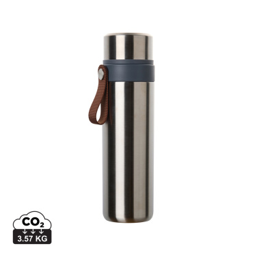 Logotrade Logogeschenke das Foto: VINGA Tono RCS Thermoskanne mit zwei Bechern, 750ml