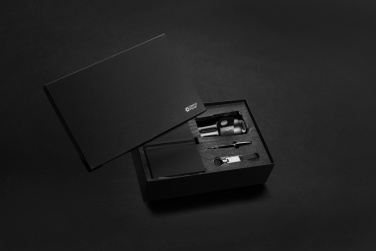 Logotrade Werbegeschenke das Foto: Swiss Peak RCS Deluxe Business-Set mit Becher