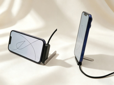 Logotrade Werbeartikel das Foto: Aluvia RCS 65W-PD-Kabel mit verstellbarem Handyhalter