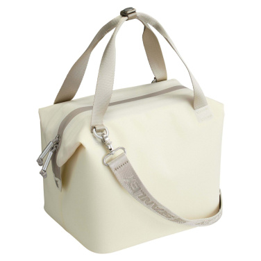Logotrade Geschäftsgeschenke das Foto: Stanley The All-Day Julienne Mini-Kühltasche für 10 Dosen aus recyceltem Material 