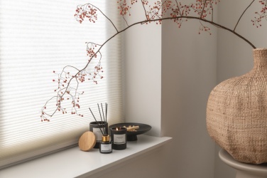 Logo trade promotional gifts image of: Ukiyo deluxe scented candle with bamboo lid