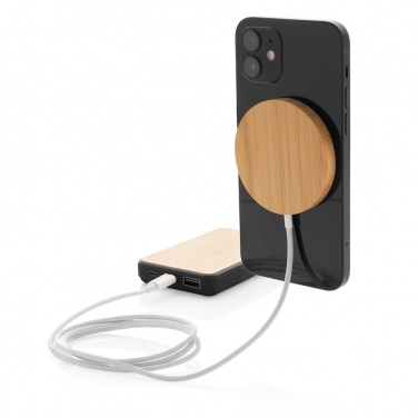 Logo trade business gifts image of: 10W bamboo magnetic wireless charger