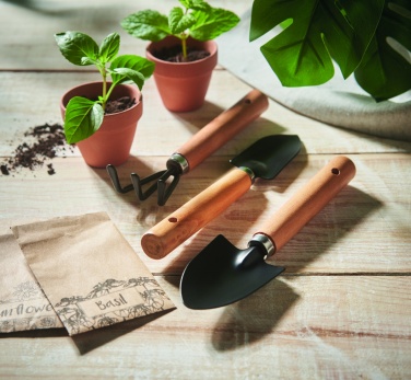 Logotrade promotional product picture of: 3 garden tools  in RPET pouch