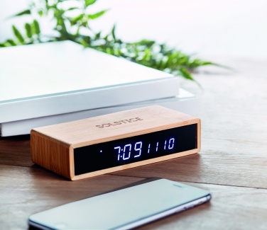 Logo trade promotional items picture of: Wireless charger in bamboo 5W