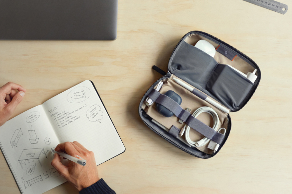 Logo trade promotional merchandise photo of: Bellroy Tech Kit