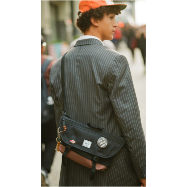 Logotrade advertising products photo of: Herschel Cove recycled messenger bag 22.5L