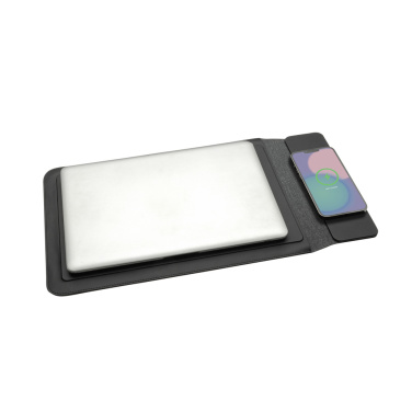 Logo trade business gifts image of: Swiss Peak 15W magnetic charging laptop sleeve 14-15,6"