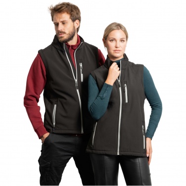Logotrade meened pilt: Nevada unisex softshell vest