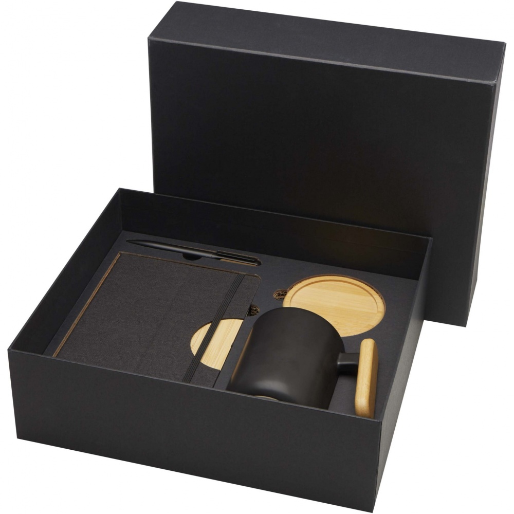 Logo trade reklaamkingitused foto: Kinkekomplekt Laura A5 märkmiku, pastaka ja kruusiga