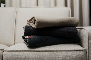 Logo trade firmakingid foto: VINGA melanž pleed Bilton