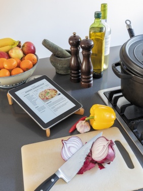 Logotrade ärikingi foto: Bambusest kaasaskantav sülearvuti alus