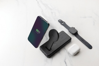 Logotrade meened pilt: Fenwick RCS taaskasutatud plastist 10000mah 3 ühes kiire akupank