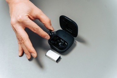 Logo trade reklaamkingituse pilt: Lakewood RCS taaskasutatud ja parandatavad juhtmevabad kõrvaklapid