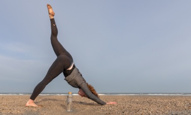 Logo trade meened foto: Impact borosilikaatklaasist pudel bambusest kaanega