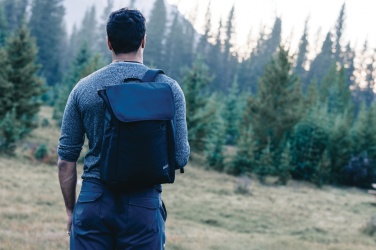 Logotrade reklaamtooted pilt: Swiss Peak Fern AWARE™ RPET 15,6-tolline tõmblukuga seljakott