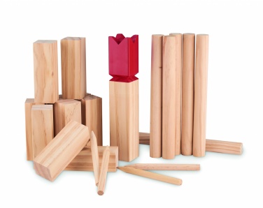 Logo trade reklaamkingi pilt: Pinewood õues viskemäng