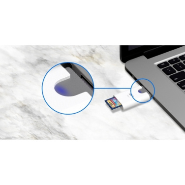 Logotrade reklaamkingituse foto: MicroSD ja SD-kaardi lugeja Silicon Power Combo 3.1