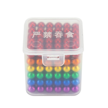 Logotrade firmakingi foto: Neocube magnetkuulid