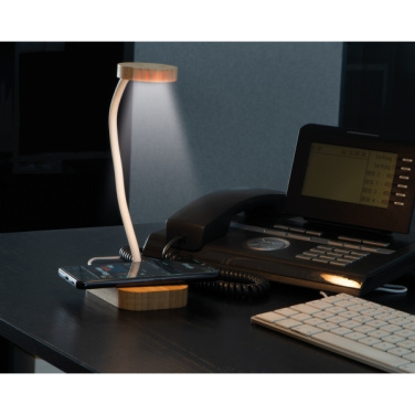 Logotrade ärikingituse foto: Juhtmeta laadijaga laualampTomsk