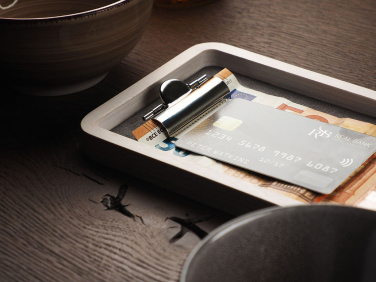 Logo trade firmakingitused foto: Arve kaaned 1873121