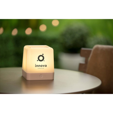 Logo trade firmakingituse pilt: Grundig Lumo päikeseenergia laualamp