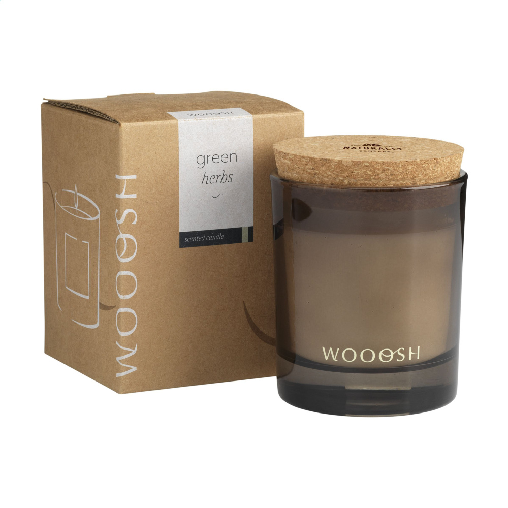 Logotrade ärikingi foto: Woooshi lõhnaküünla rohelised ürdid