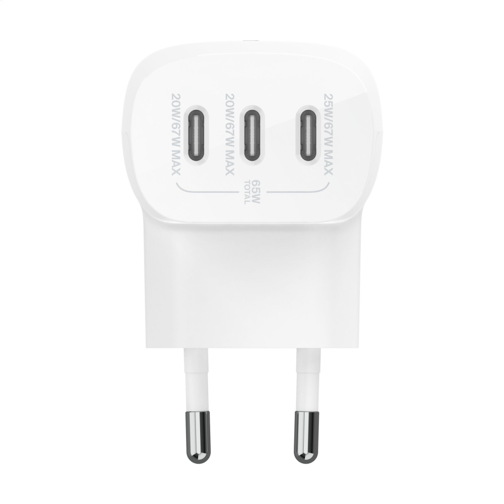 Logotrade reklaamkingituse foto: Belkin BoostCharge 3-pordiline seinalaadija