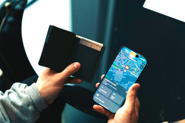 Logo trade firmakingid foto: Seekcard RCS kaardihoidja