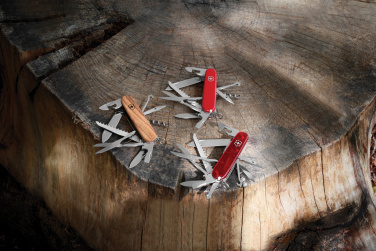 Logotrade reklaamkingituse foto: VICTORINOX taskunuga Huntsman Wood 13 funktsiooniga