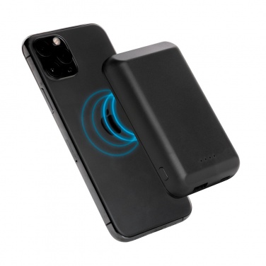 Logotrade mainostuotet kuva: Magneettinen 5000mAh 5W langaton virtapankki