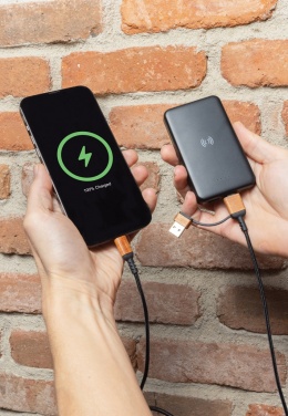 Logotrade liikelahja tuotekuva: RCS 5000mAh varavirtalähde langattomalla latauksella