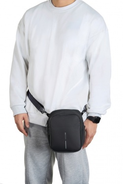 Logotrade liikelahjat kuva: Boxy Sling crossbody-laukku