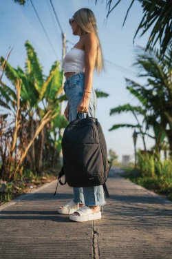 Logotrade mainoslahja tuotekuva: Swiss Peak AWARE™ moderni 15.6" tietokonereppu