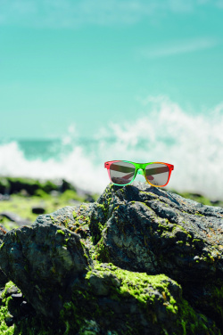 Logotrade mainoslahja tuotekuva: Aurinkolasit UV400-suojalla