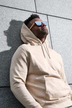 Logotrade reklaminės dovanos nuotrauka: Prism RCS perdirbto plastiko akiniai nuo saulės su bambuko rėmeliu