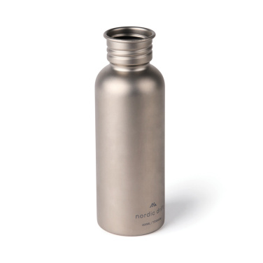 Logotrade reklaminės dovanos nuotrauka: „Nordic Drift Trail Ultra Light Titanium“ 600 ml vandens gertuvė