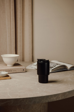 Logotrade biznesa dāvanas foto: VINGA Nagano RCS krūze līdzņemšanai 350 ml