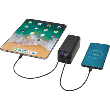 Logotrade logo dāvanas foto: Acamar 20.000 mAh 70W pārstrādāta alumīnija klēpjdatora pārnēsājamais akumulators