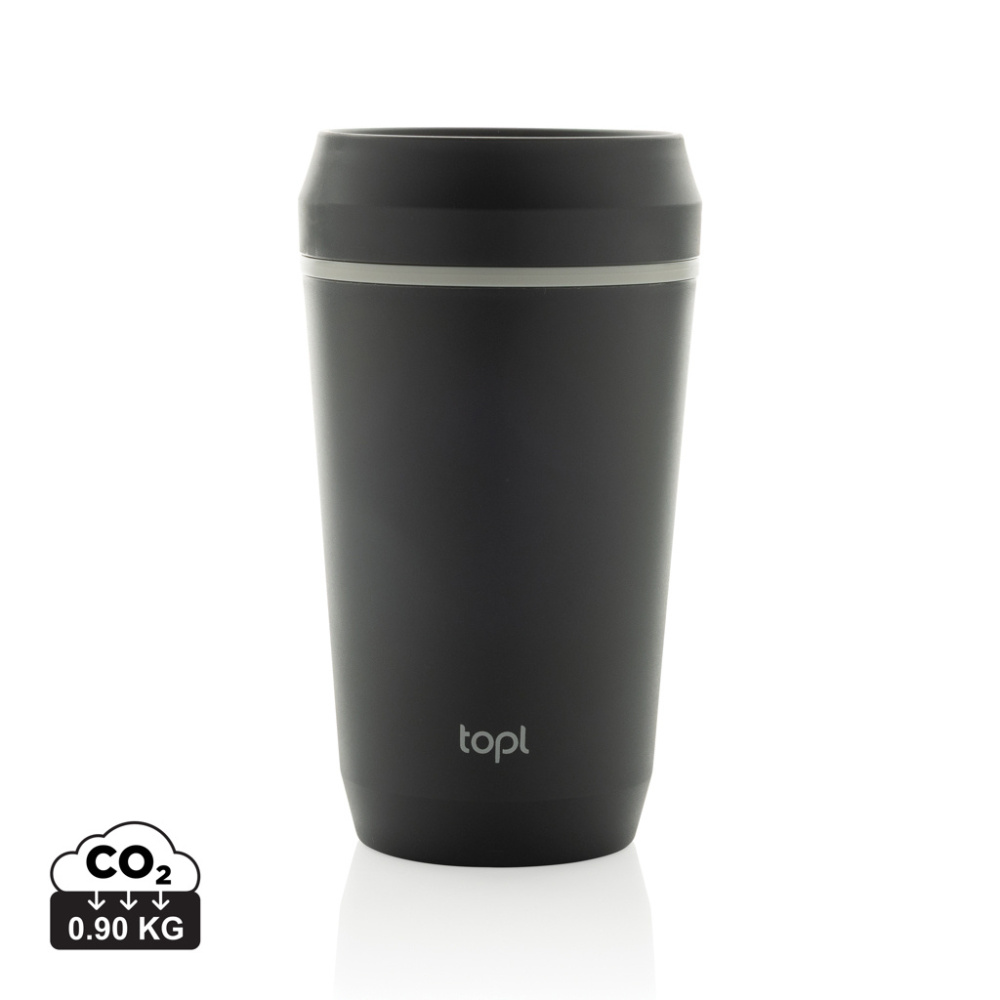 Logotrade Ideja dāvanas foto: Topl pārstrādātas plastmasas līdzņemšanas glāze ar patentētu 360 grādu vāku, 354 ml