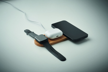 Лого трейд pекламные cувениры фото: 3 in 1 15W wireless charger