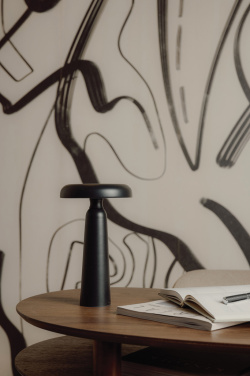 Логотрейд pекламные продукты картинка: Настольная лампа VINGA Avery RCS