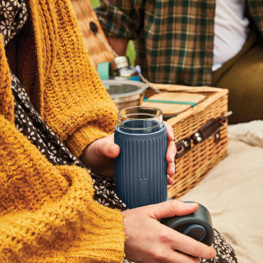 Лого трейд pекламные подарки фото: Дорожный стакан из стекла Black+Blum 340 мл