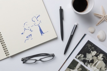 Logotrade profilprodukter bild: X3 svart penna smooth touch